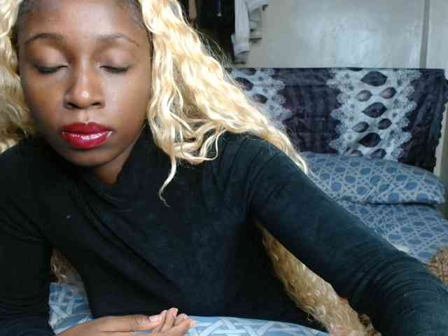 Boughie-birdy webcam