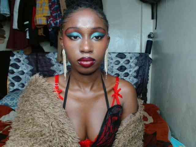 Boughie-birdy webcam