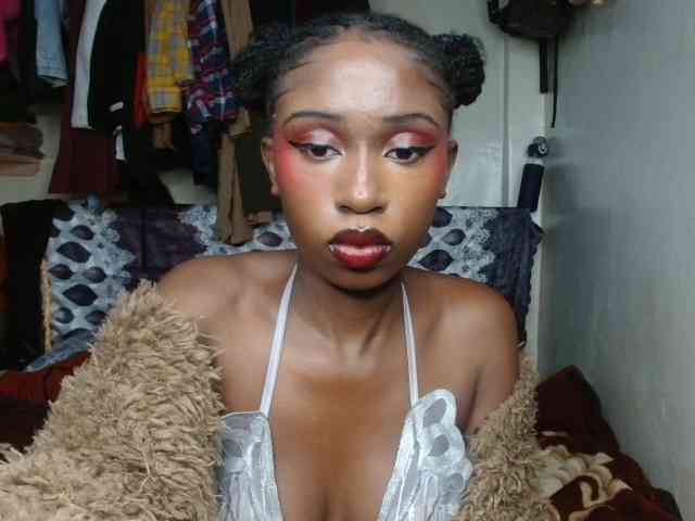 Boughie-birdy webcam