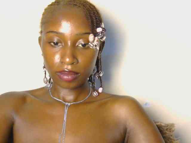Boughie-birdy webcam