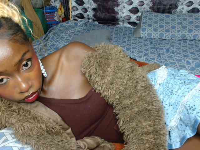 Boughie-birdy webcam
