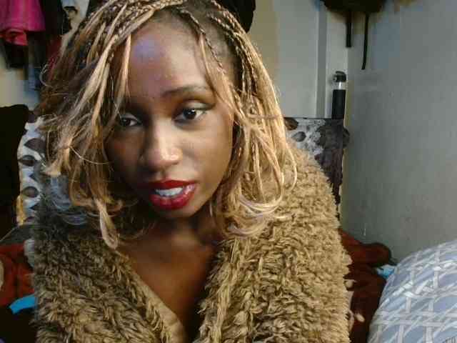 Boughie-birdy webcam