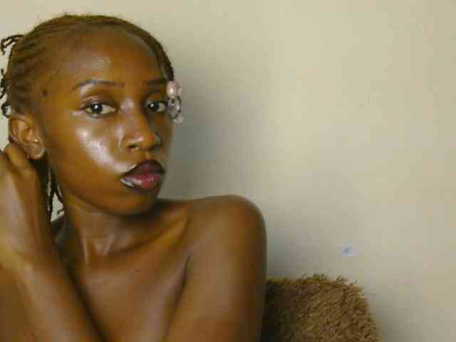 Boughie-birdy webcam