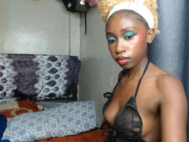 Boughie-birdy webcam