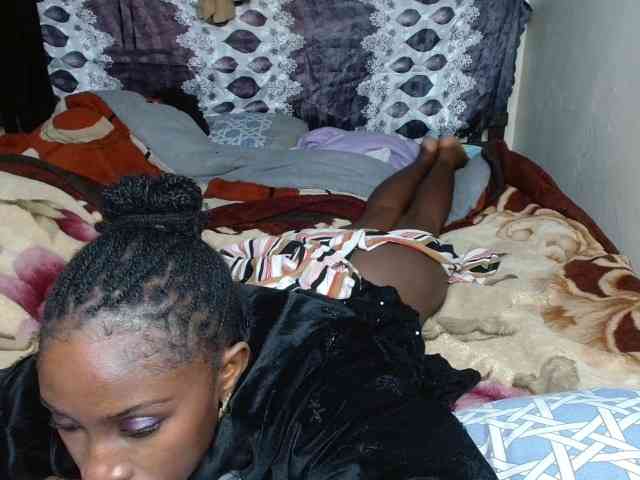 Boughie-birdy webcam