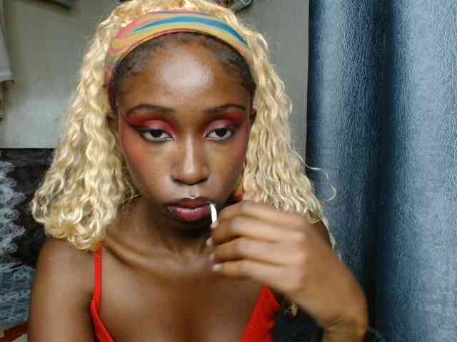 Boughie-birdy webcam
