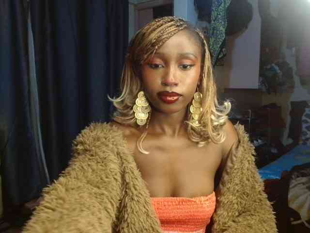 Boughie-birdy webcam
