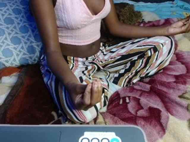 Boughie-birdy webcam