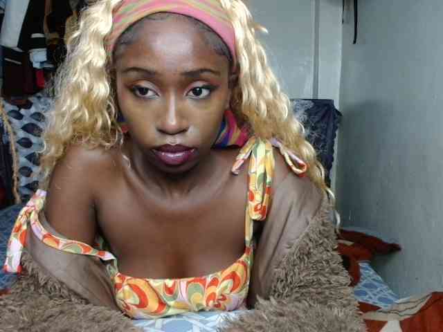 Boughie-birdy webcam