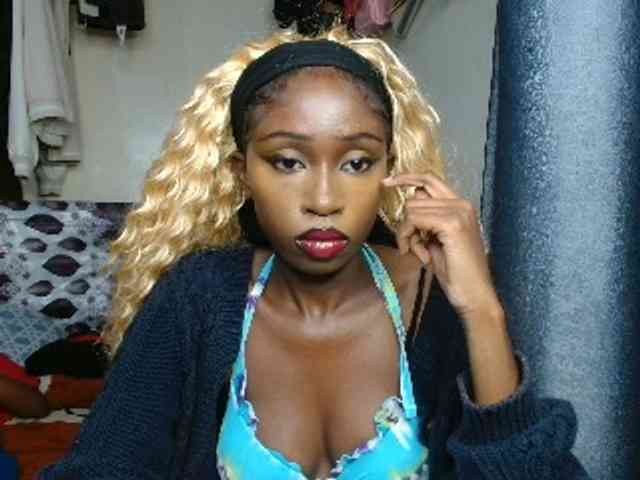 Boughie-birdy webcam