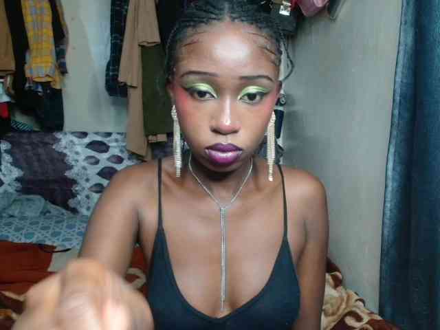 Boughie-birdy webcam