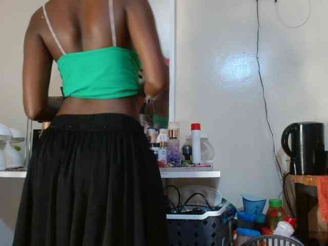 Boughie-birdy webcam