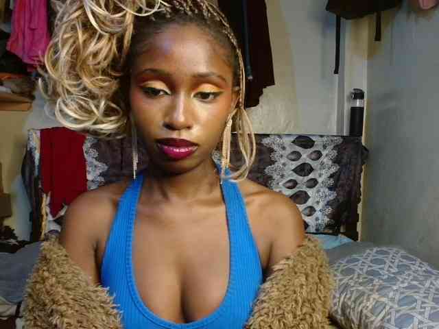 Boughie-birdy webcam