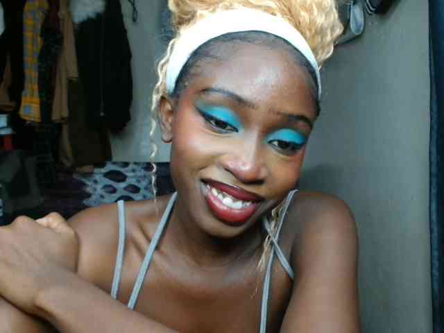 Boughie-birdy webcam