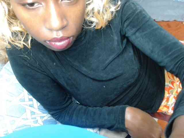 Boughie-birdy webcam