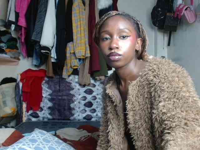 Boughie-birdy webcam