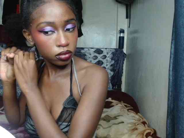 Boughie-birdy webcam