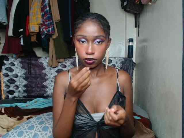 Boughie-birdy webcam