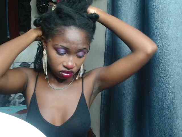Boughie-birdy webcam