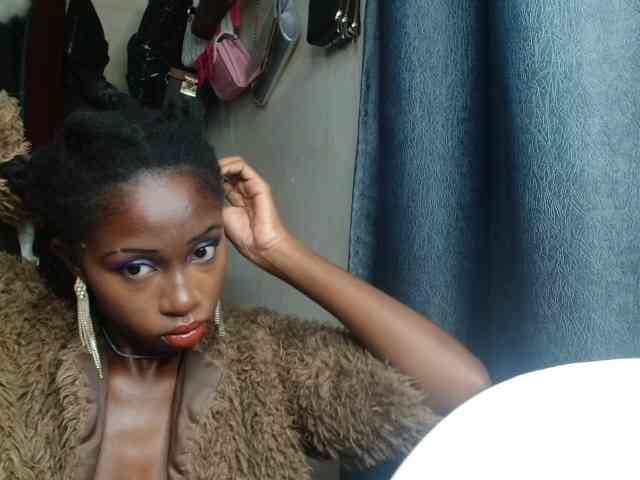 Boughie-birdy webcam