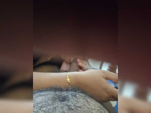 Tamilcouples2417 live cam on BongaCams