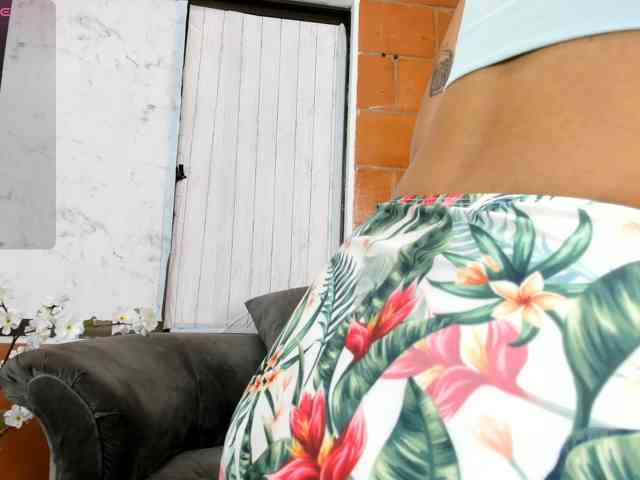 AmaraOwen webcam
