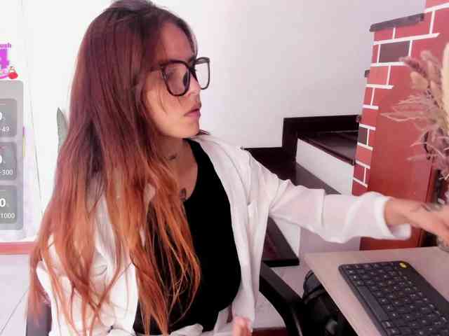 Miacrossing webcam