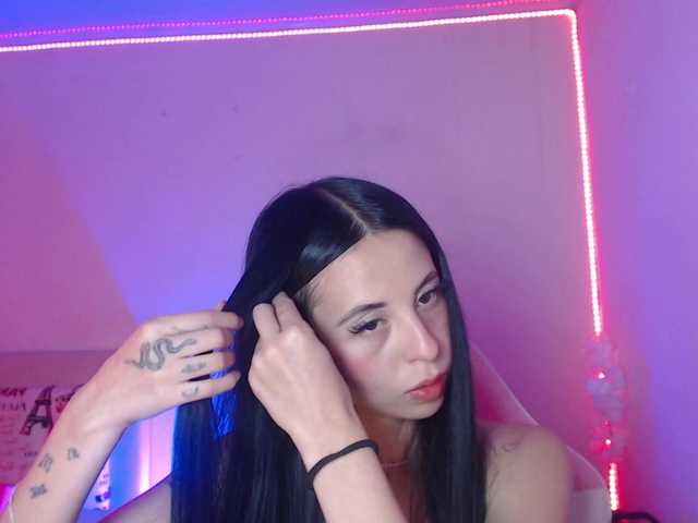 Val-ferrer1 live webcam show