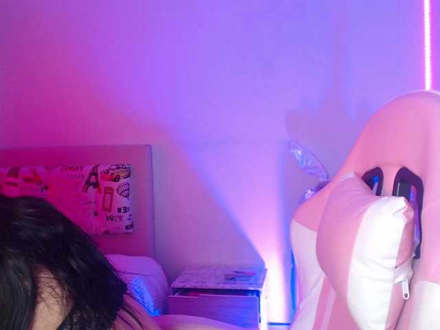 Val-ferrer1 live webcam show