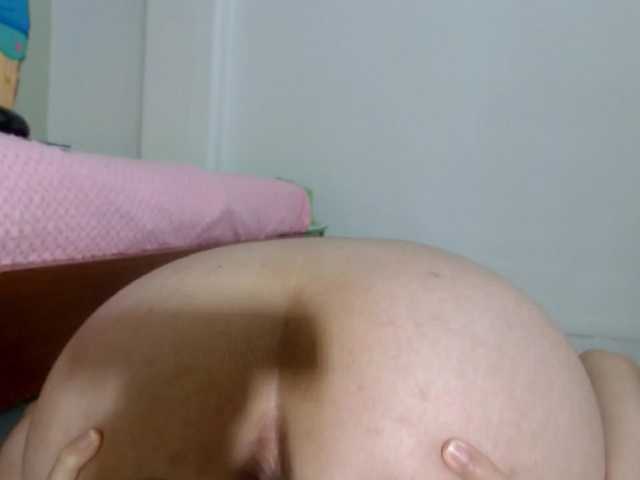 skinnykattylush19 live cam on BongaCams