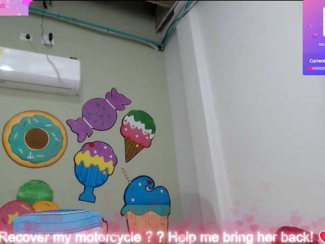 skinnykattylush19 live cam on BongaCams