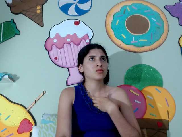 skinnykattylush19 live cam on BongaCams