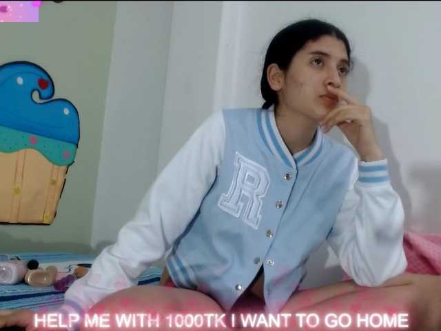 skinnykattylush19, en directo ahora en BongaCams