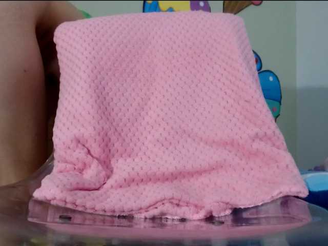 skinnykattylush19, en directo ahora en BongaCams