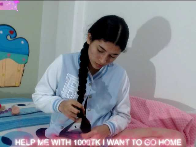 skinnykattylush19, en directo ahora en BongaCams