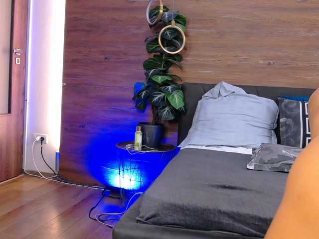 IrisSwift live cam on BongaCams