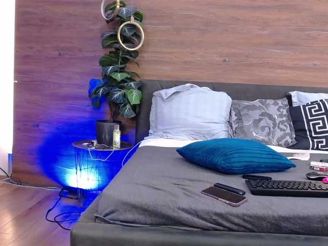 IrisSwift live cam on BongaCams