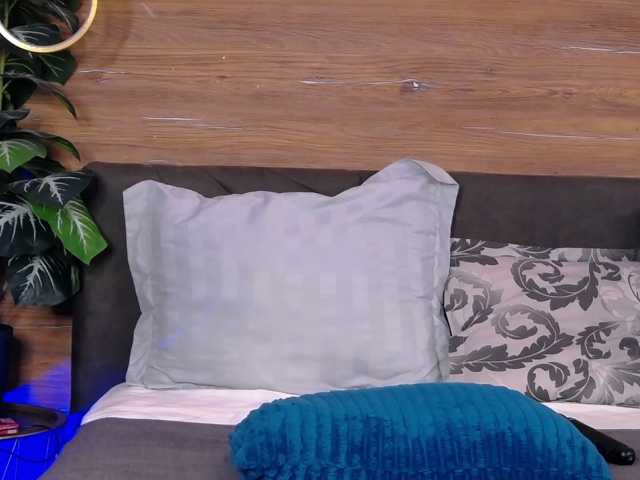 IrisSwift live cam on BongaCams