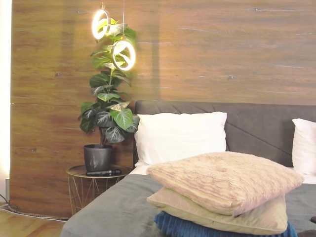IrisSwift live cam on BongaCams