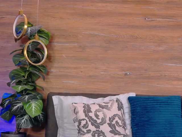 IrisSwift live cam preview