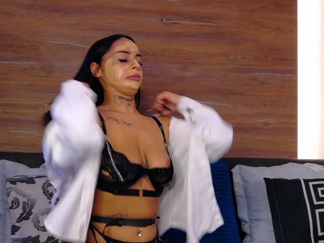 IrisSwift live cam on BongaCams