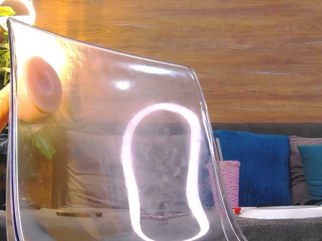 IrisSwift live cam on BongaCams