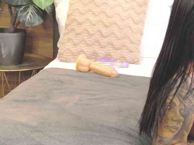 IrisSwift webcam