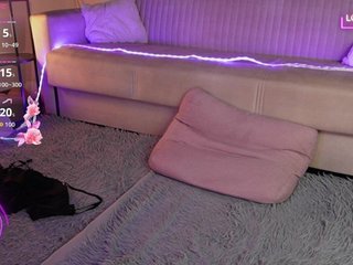 BeverlyBoobs Porn Show