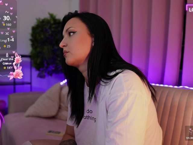BeverlyBoobs live cam on BongaCams