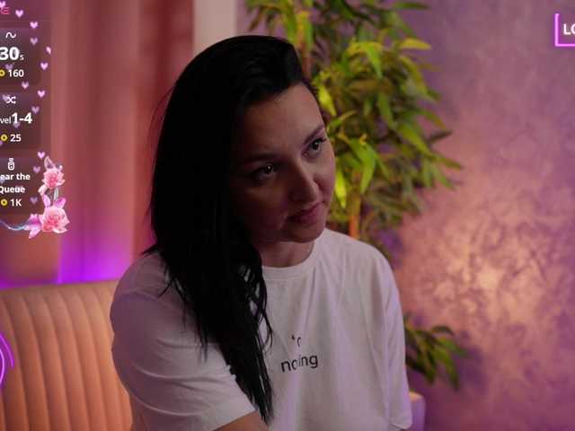 BeverlyBoobs live cam on BongaCams