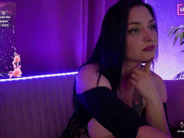 BeverlyBoobs live cam on BongaCams