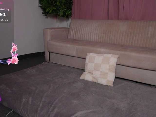 BeverlyBoobs live webcam show