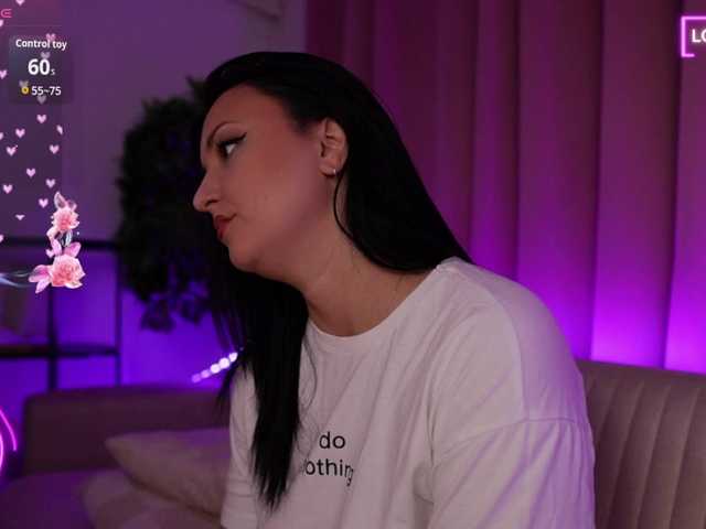 BeverlyBoobs live cam on BongaCams