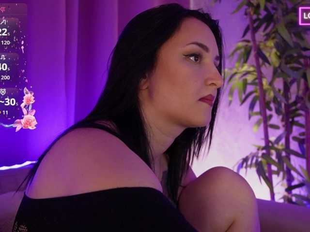 BeverlyBoobs live cam on BongaCams